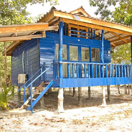 Koh Rong Beach Hostel And Bungalows Kaoh Touch Exterior foto