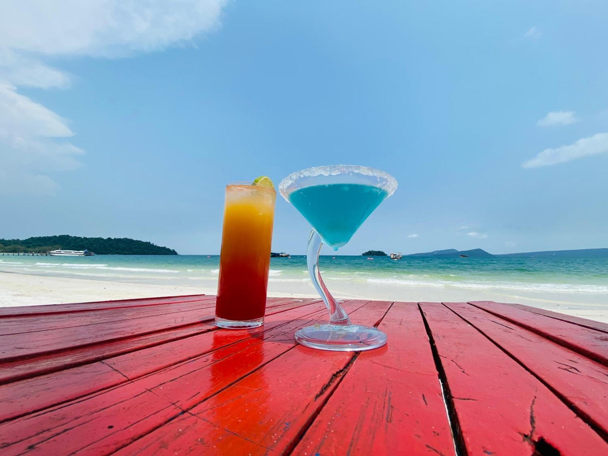 Koh Rong Beach Hostel And Bungalows Kaoh Touch Exterior foto