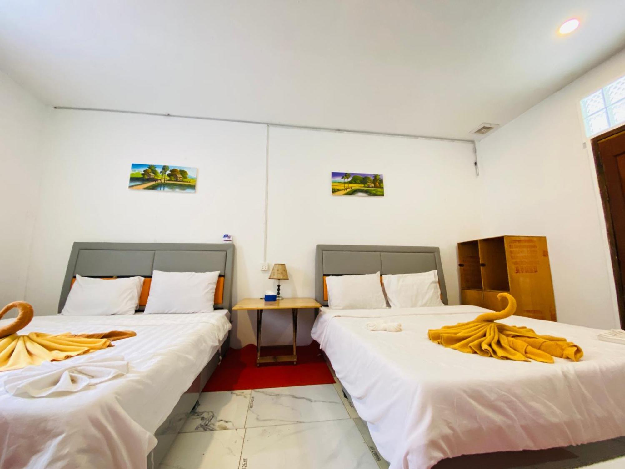Koh Rong Beach Hostel And Bungalows Kaoh Touch Exterior foto