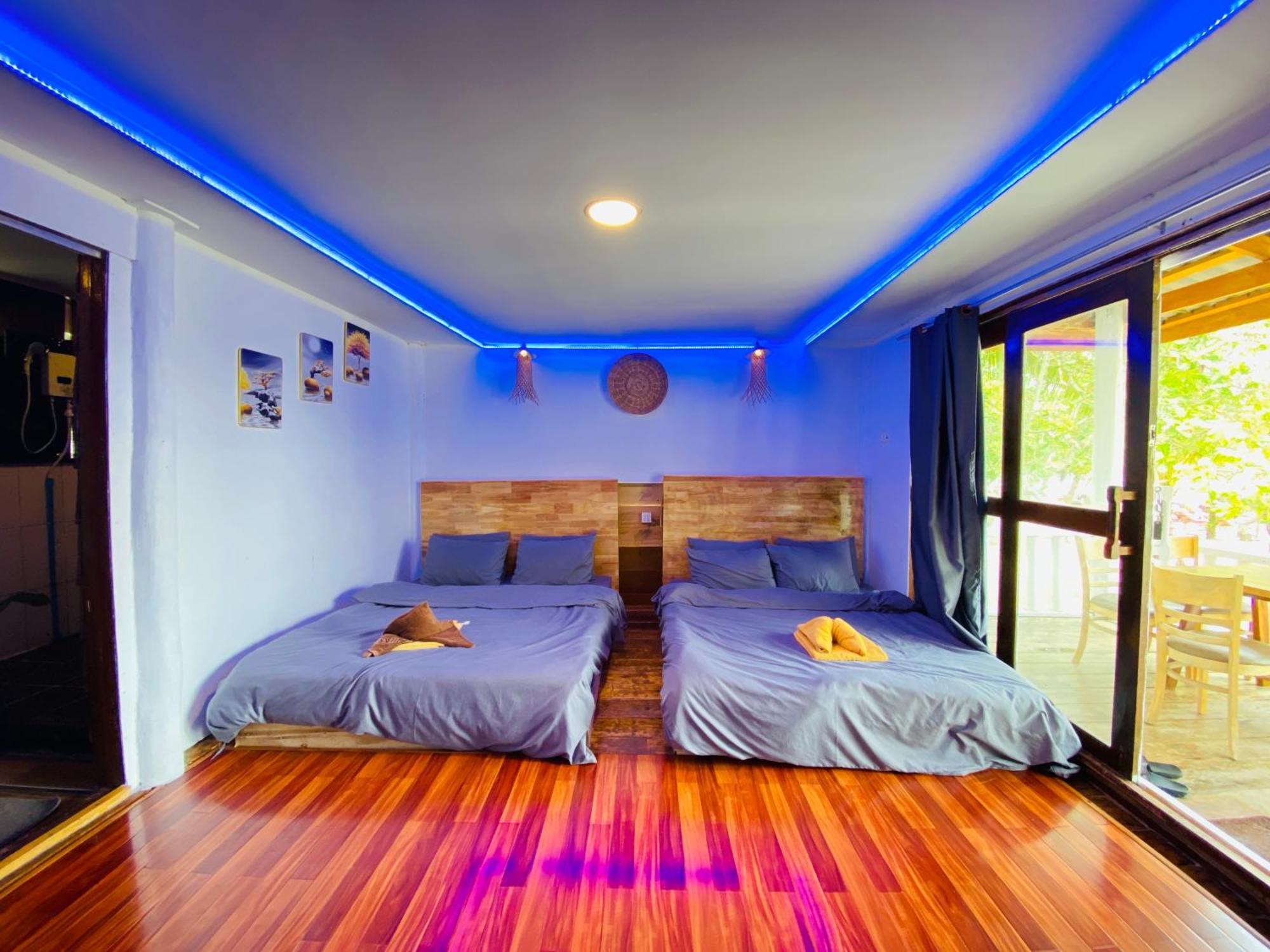 Koh Rong Beach Hostel And Bungalows Kaoh Touch Exterior foto